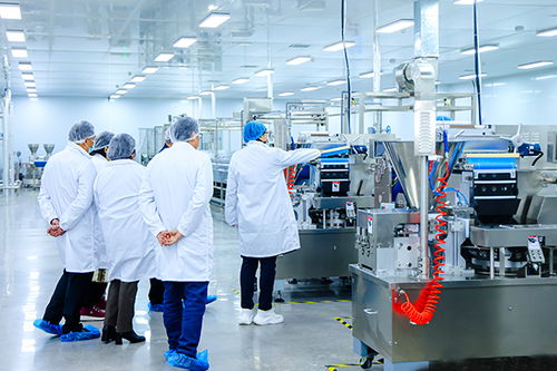 高校賦能產(chǎn)業(yè)發(fā)展 西南地區(qū)魔芋制品生產(chǎn)基地在北碚竣工投產(chǎn)